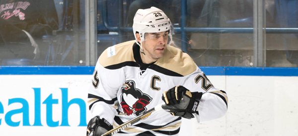 Penguins Sign Tom Kostopoulos to One-Year Extension