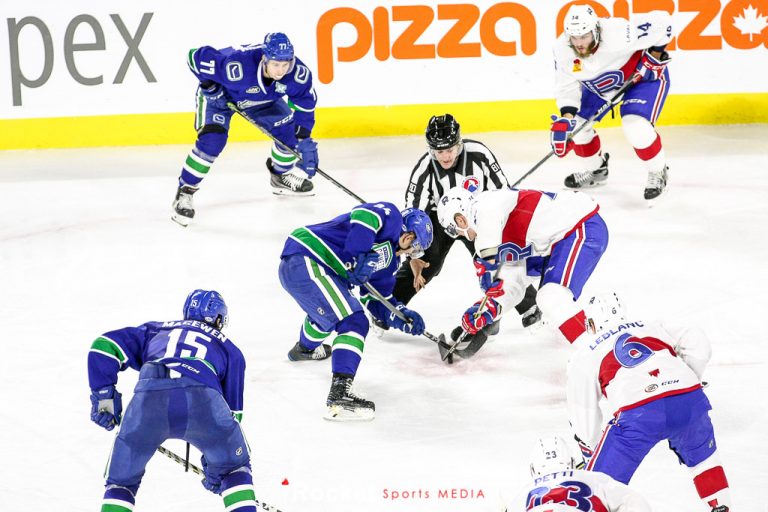 RECAP | Comets – Rocket: Veilleux Scores Twice, Schlemko Back on the Ice