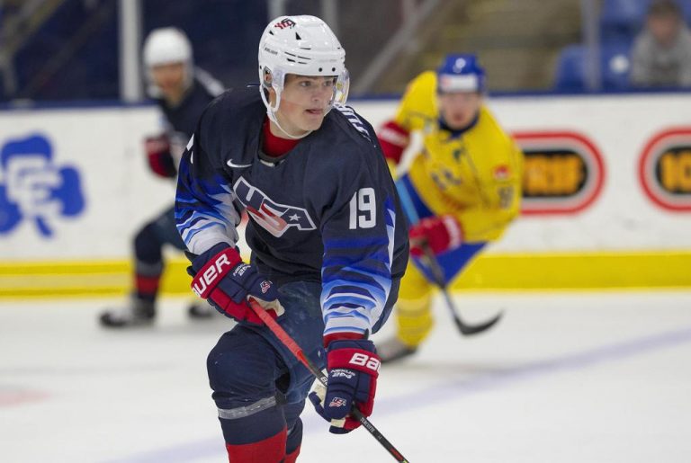 World Junior Showcase Recap | USA Blue – SWE: USA Defends Early Lead Over Sweden